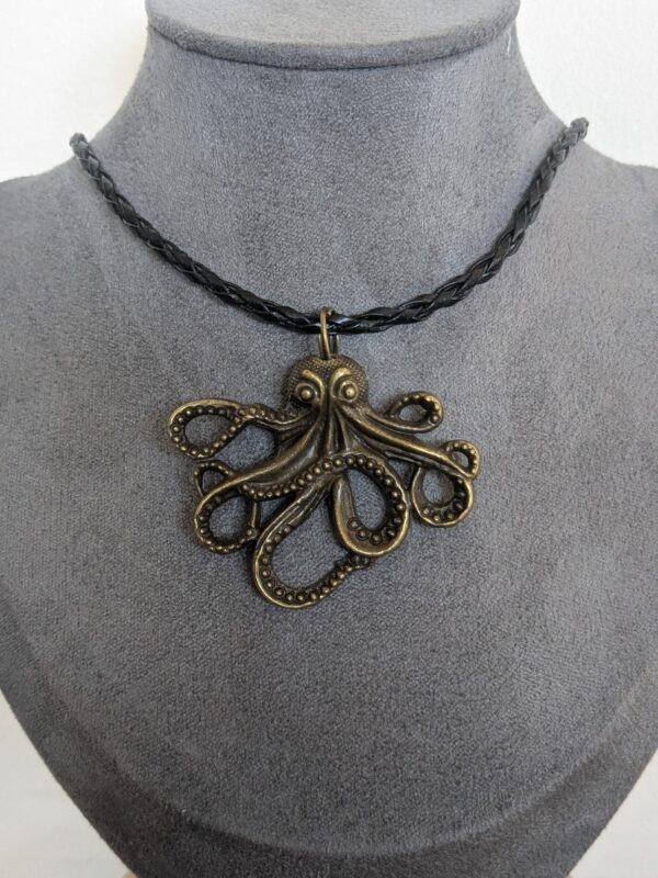 Braided Cord Faux Leather Kraken Necklace