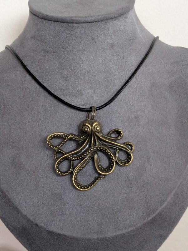 Cowhide Kraken necklace